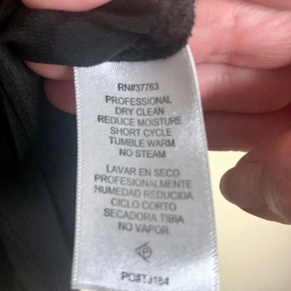 Laundry by Shelli Segal Wide-Strappy Black Top, Size M - Picture 10 of 10